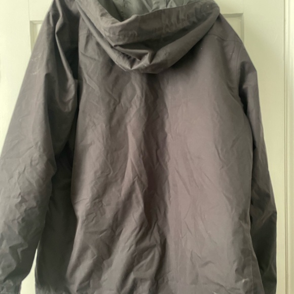 Men’s Helly Hansen outdoor jacket - Picture 6 of 6